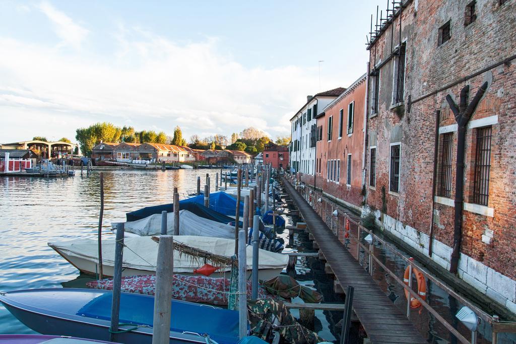 Ferienwohnung Venezia Biennale Bianco & Rosso Exterior foto