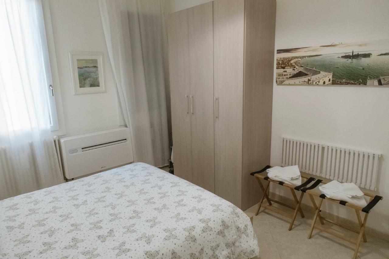 Ferienwohnung Venezia Biennale Bianco & Rosso Exterior foto